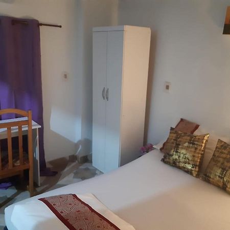 Monoambiente Semi Independiente En Asu-Py Asuncion Bagian luar foto